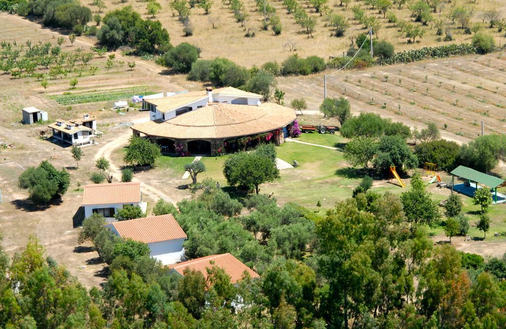 Gasthaus Agriturismo Sarrabus San Priamo Exterior foto